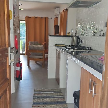 Solea Self Catering Hotel Victoria Ngoại thất bức ảnh