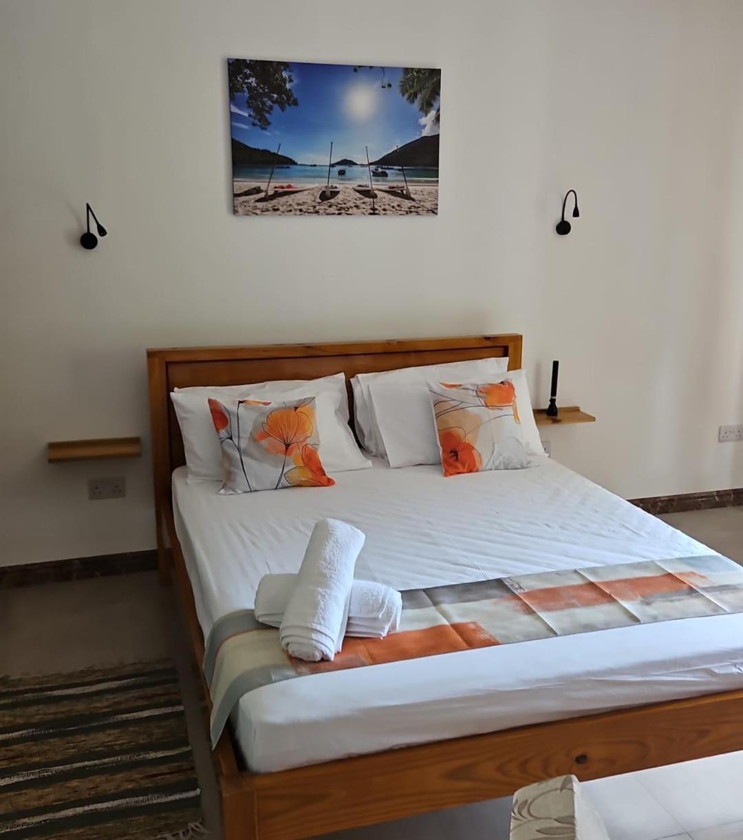 Solea Self Catering Hotel Victoria Ngoại thất bức ảnh